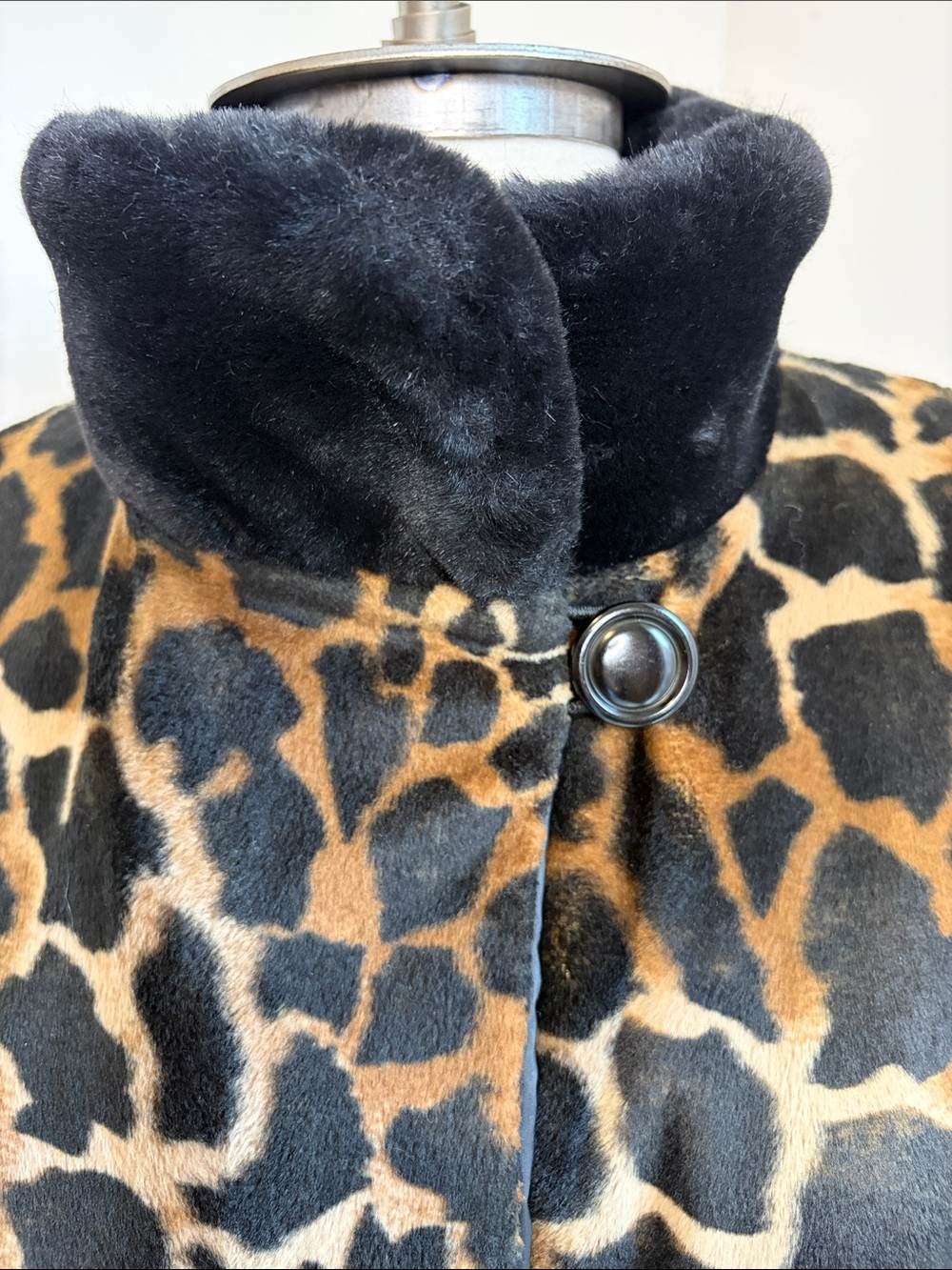 FAIRWEATHER Faux Fur Leopard Animal Print Long Coat SIZE SMALL FITS LARGE - FLAW